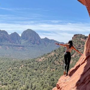 Meet your Posher, Crysta